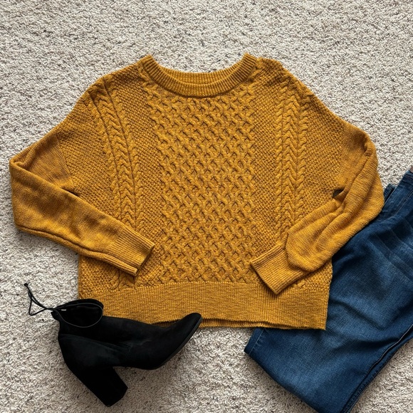 Mossimo Supply Co. Sweaters - Cabincore normcore Mossimo Supply Co. Mustard Cable Women’s Knit Sweater M